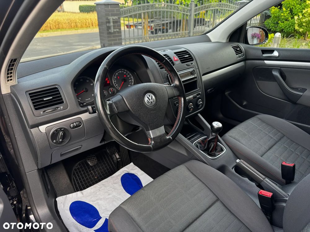 Volkswagen Golf 1.6 Goal - 14