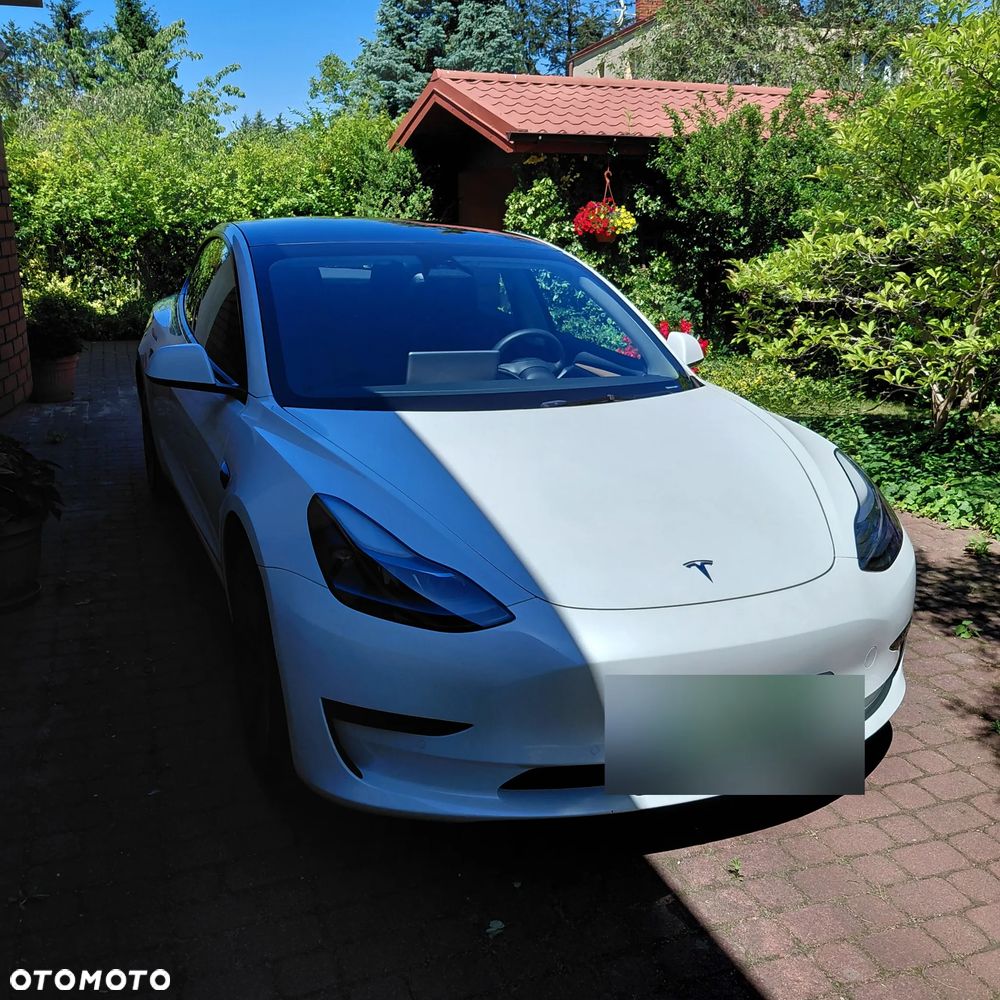 Tesla Model 3 RWD - 11