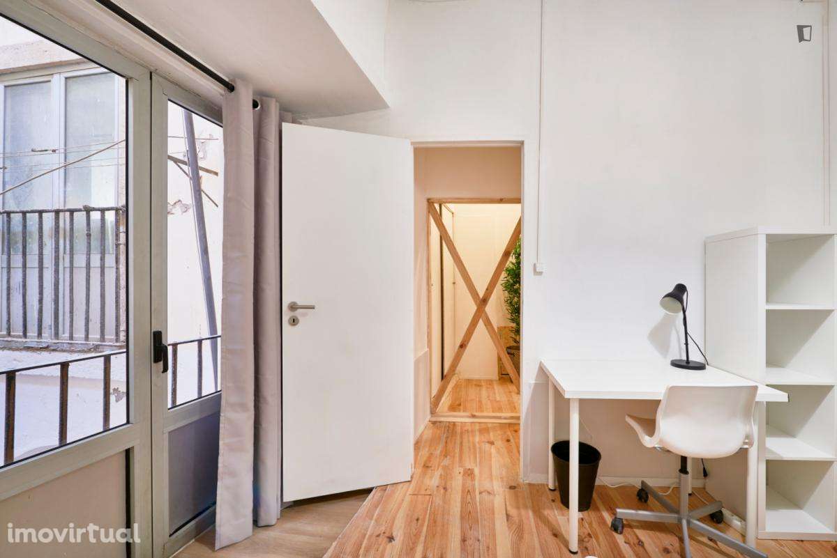 Quarto - localizado em Bairro Alto Lisbon - Grande imagem: 4/22