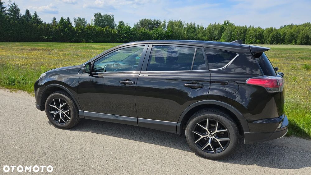 Toyota RAV4 2.0 D-4D Premium 4x2 - 8