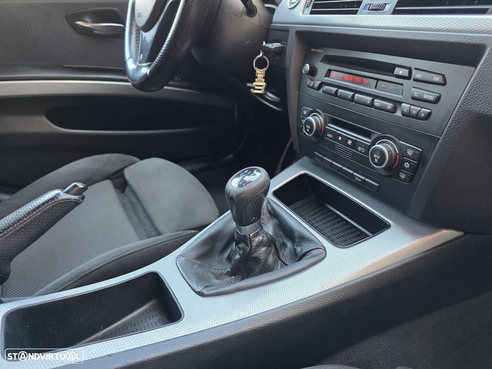 BMW 320 d xDrive - 18
