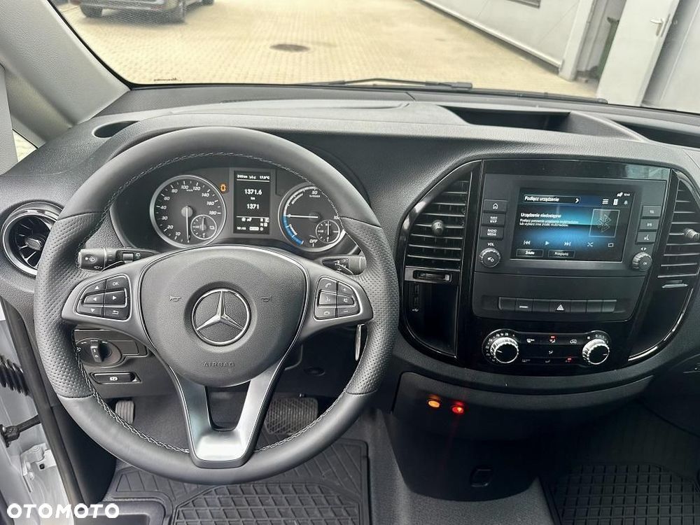 Mercedes-Benz eVito - 8