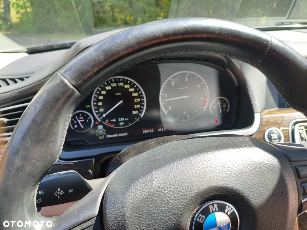BMW Seria 7 730d - 11