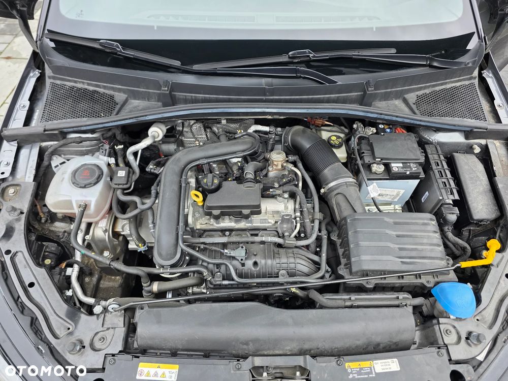 Skoda Fabia 1.0 TSI Style Color - 16