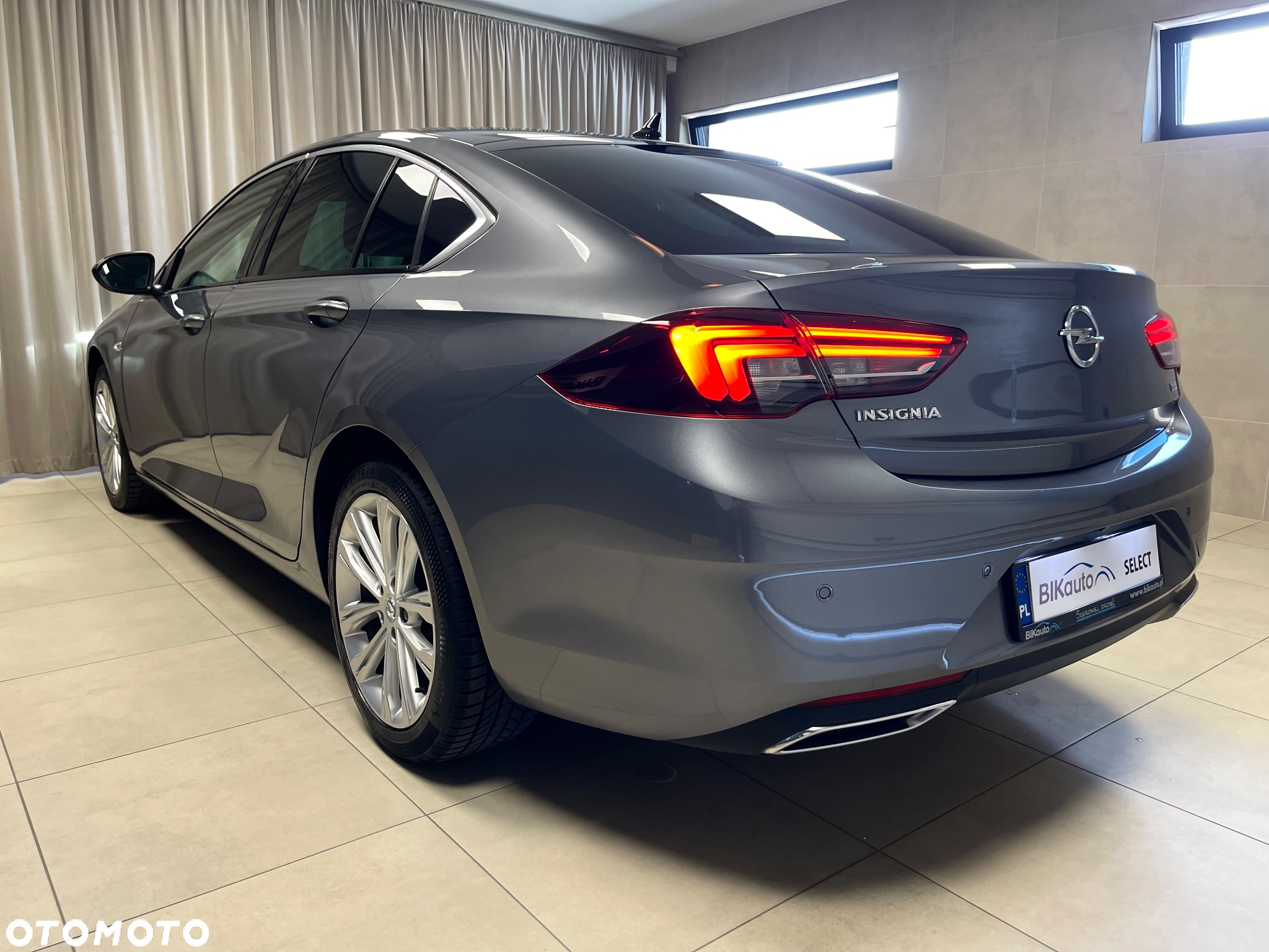 Opel Insignia 2.0 T Business Elegance S&S - 23