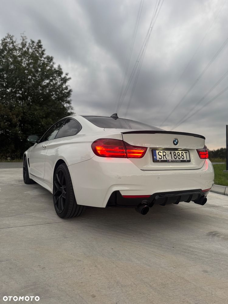 BMW Seria 4 428i xDrive M Sport - 3