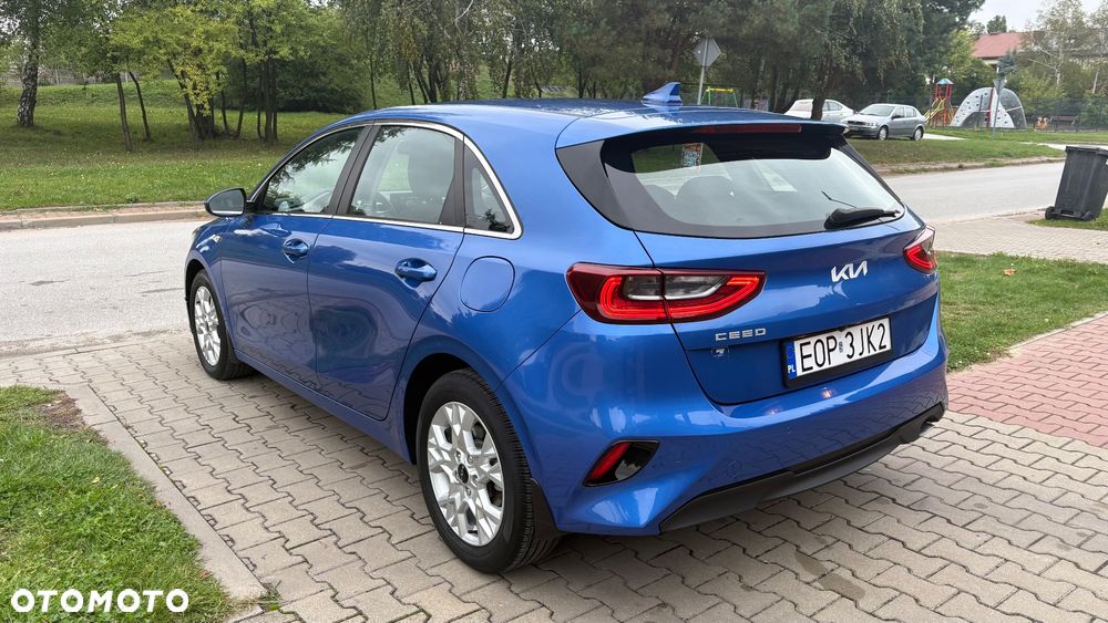 Kia Ceed - 4