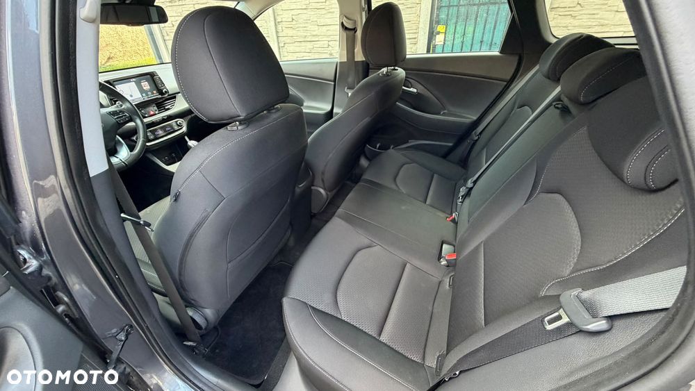 Hyundai i30 - 30