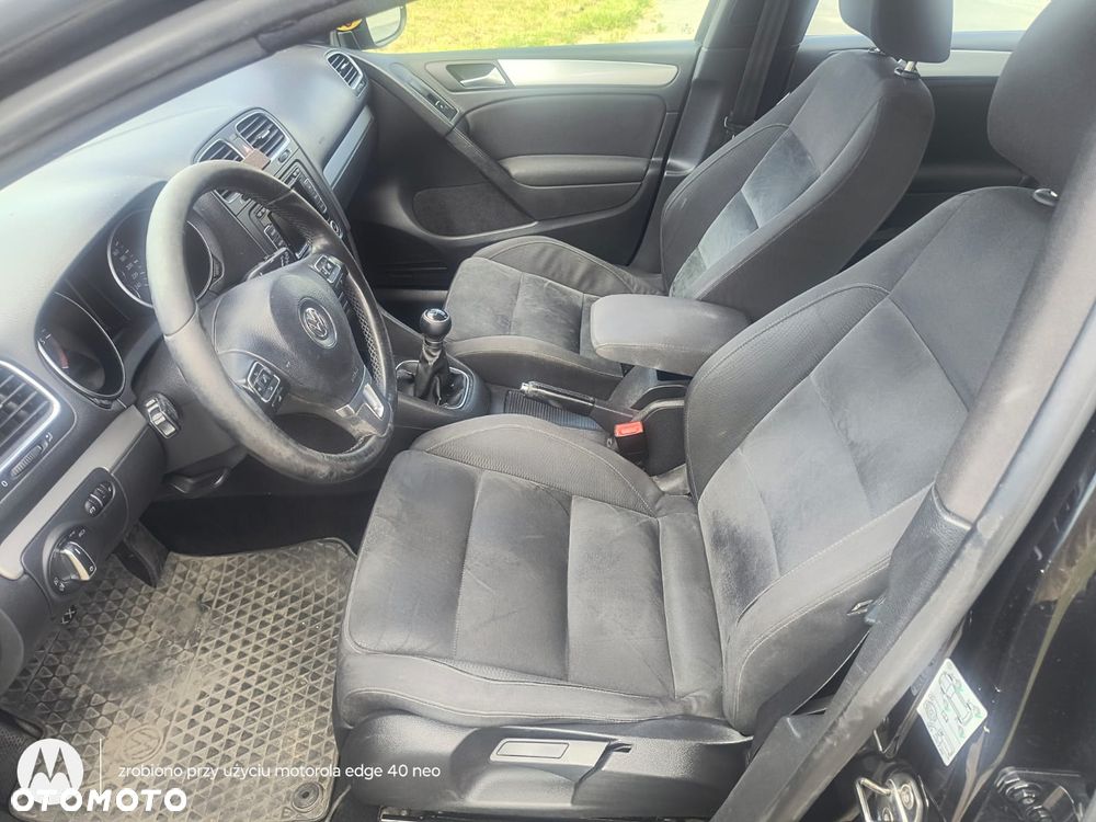 Volkswagen Golf 1.6 TDI Highline - 14