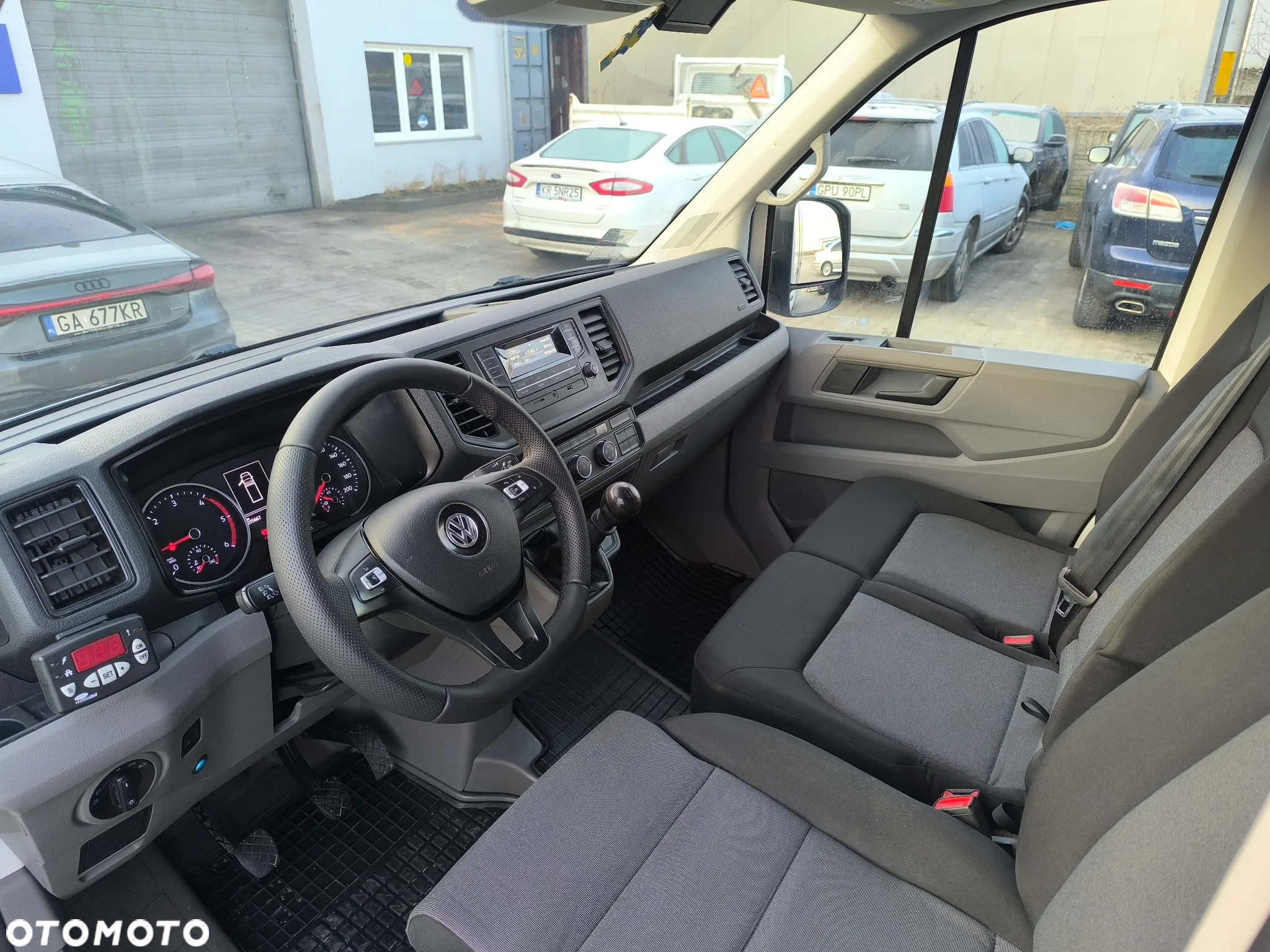 Volkswagen Crafter - 14