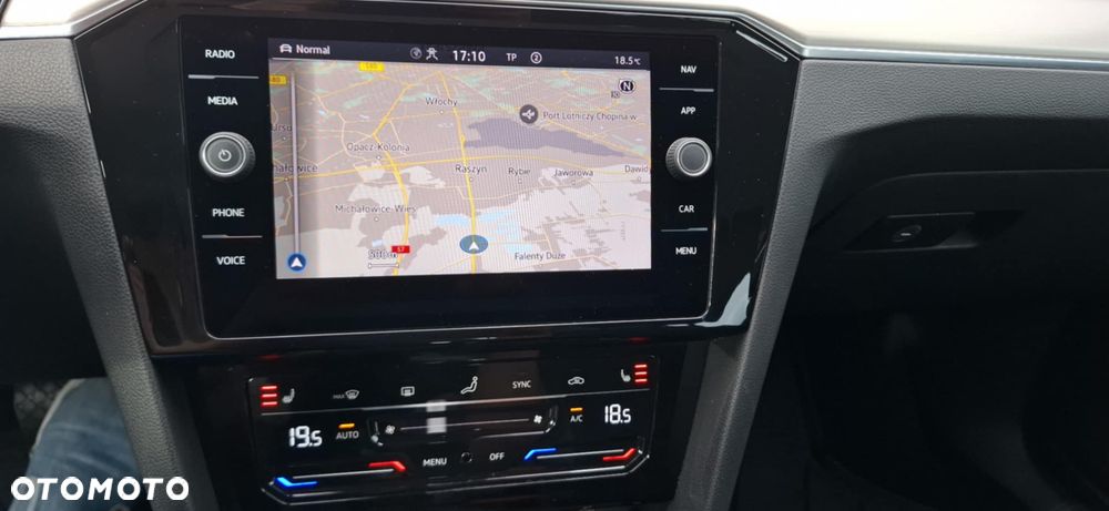 Volkswagen Passat - 15