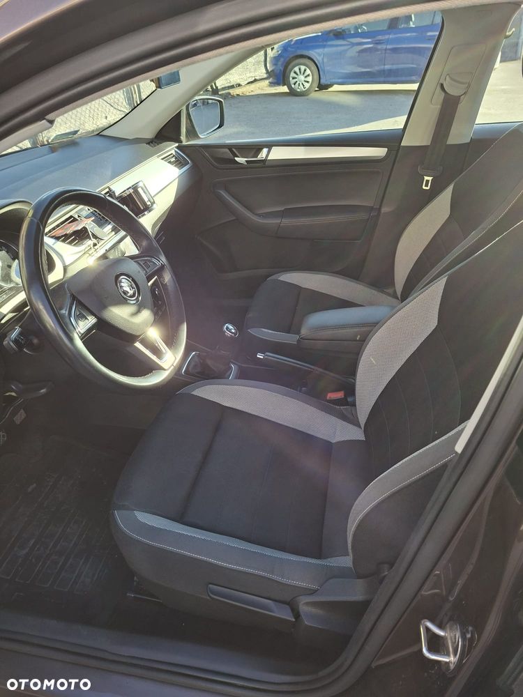 Skoda RAPID 1.0 TSI Ambition - 6