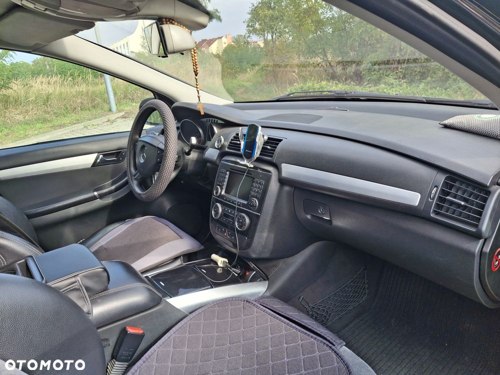 Mercedes-Benz Klasa R 320 CDI 4Matic 7G-TRONIC - 18