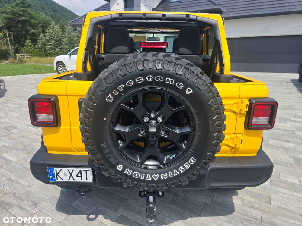 Jeep Wrangler - 41