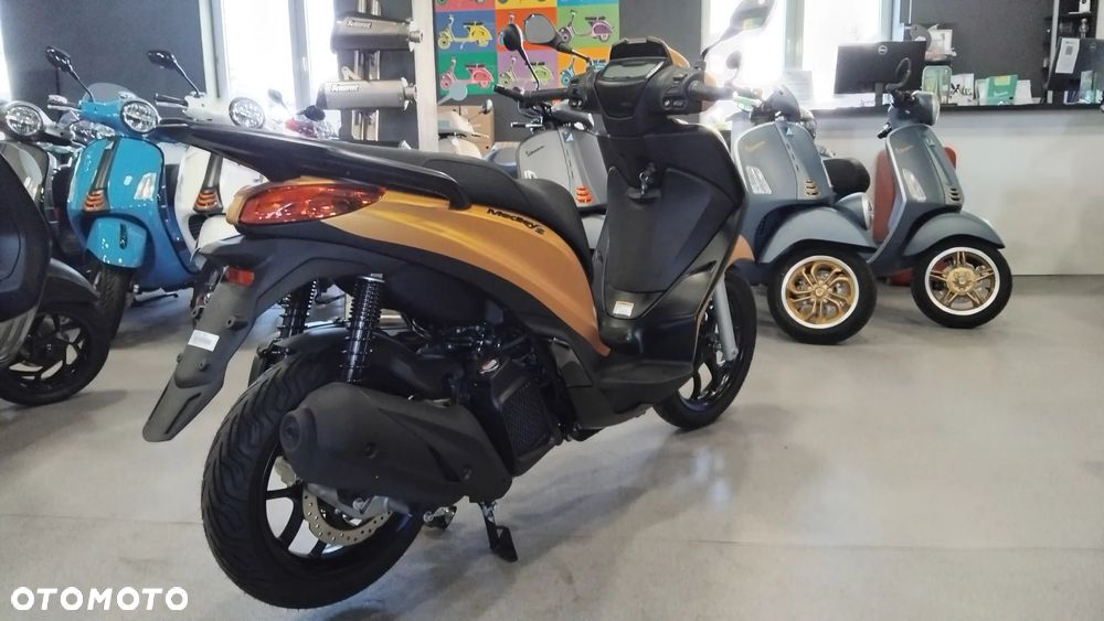Piaggio Medley - 3