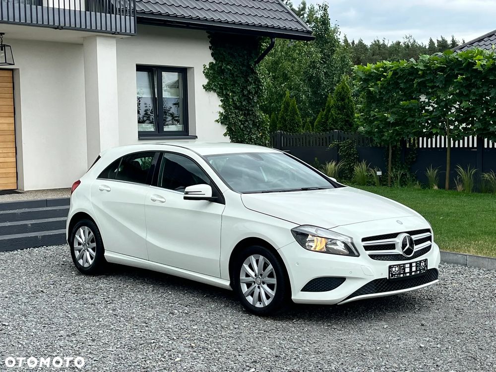 Mercedes-Benz Klasa A 180 (BlueEFFICIENCY) - 3