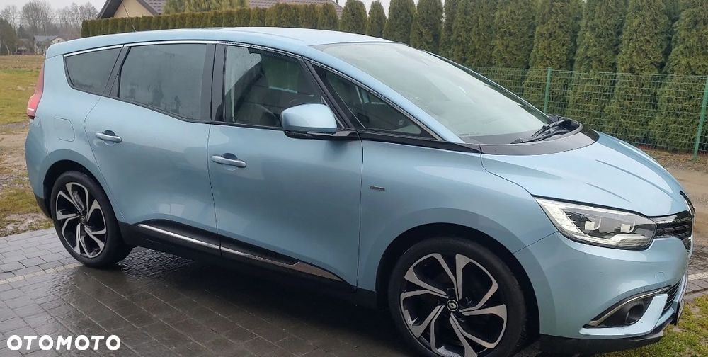 Renault Grand Scenic BLUE dCi 120 BOSE EDITION - 11