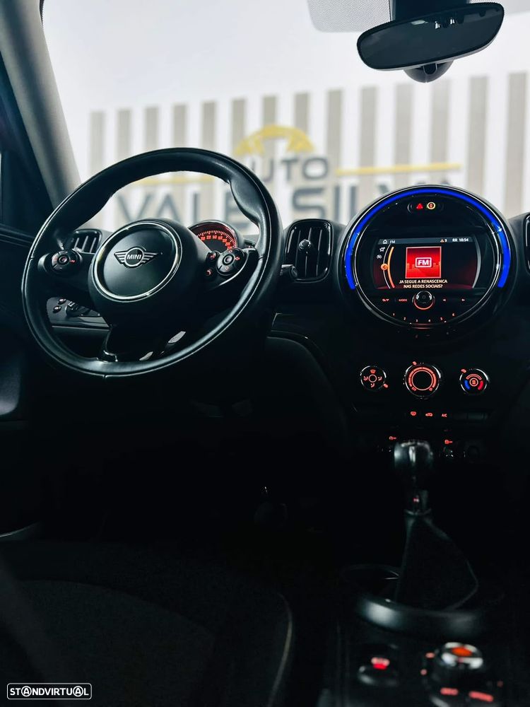 MINI Countryman One D 4Business - 28