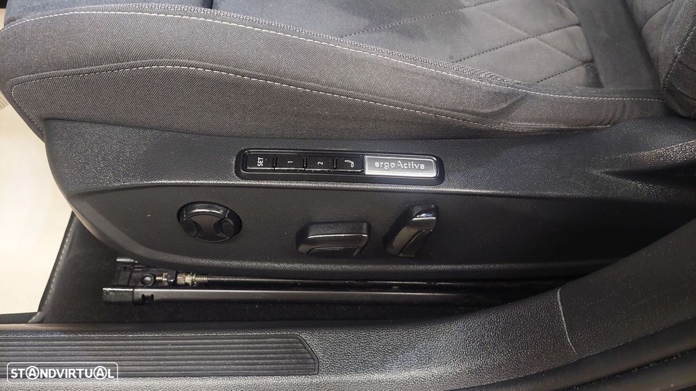 VW Golf - 10