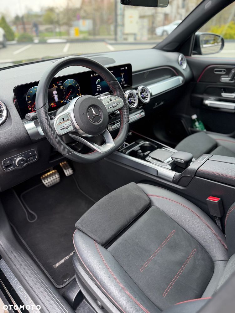 Mercedes-Benz GLB 250 8G-DCT AMG Line - 11