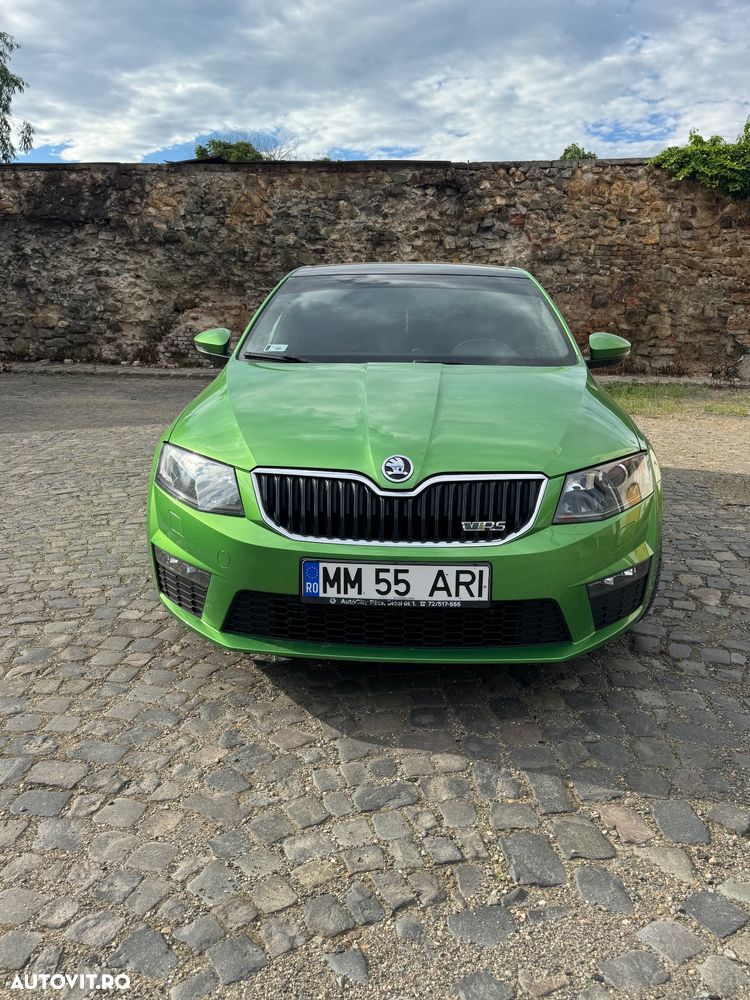 Skoda Octavia 2.0 TSI RS - 23