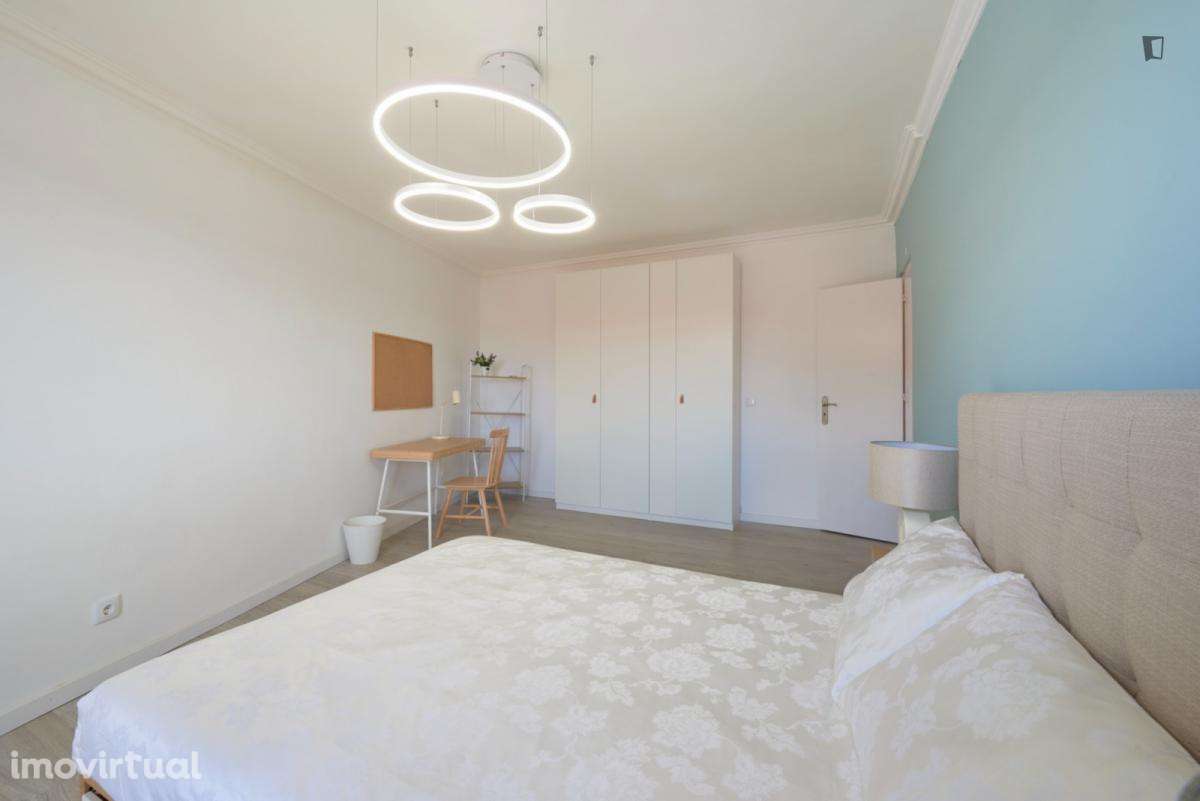 Quarto - localizado em Estrela Lisbon - Grande imagem: 4/34