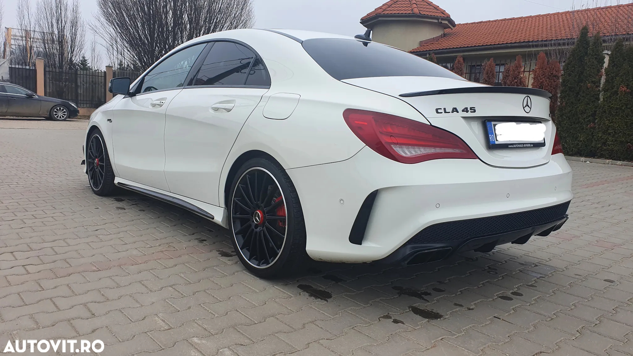 Mercedes-Benz CLA 45 AMG 4Matic 7G-DCT - 7