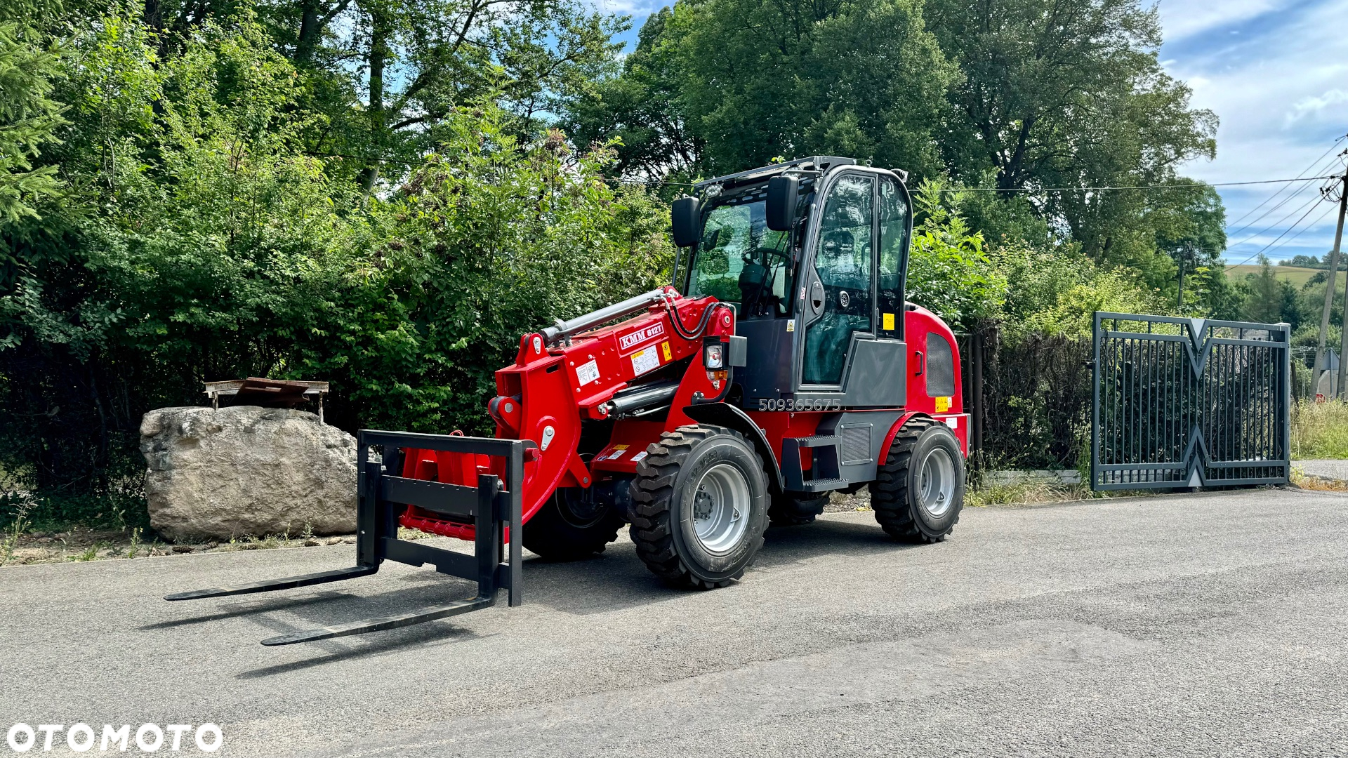 KMM 812T - 10