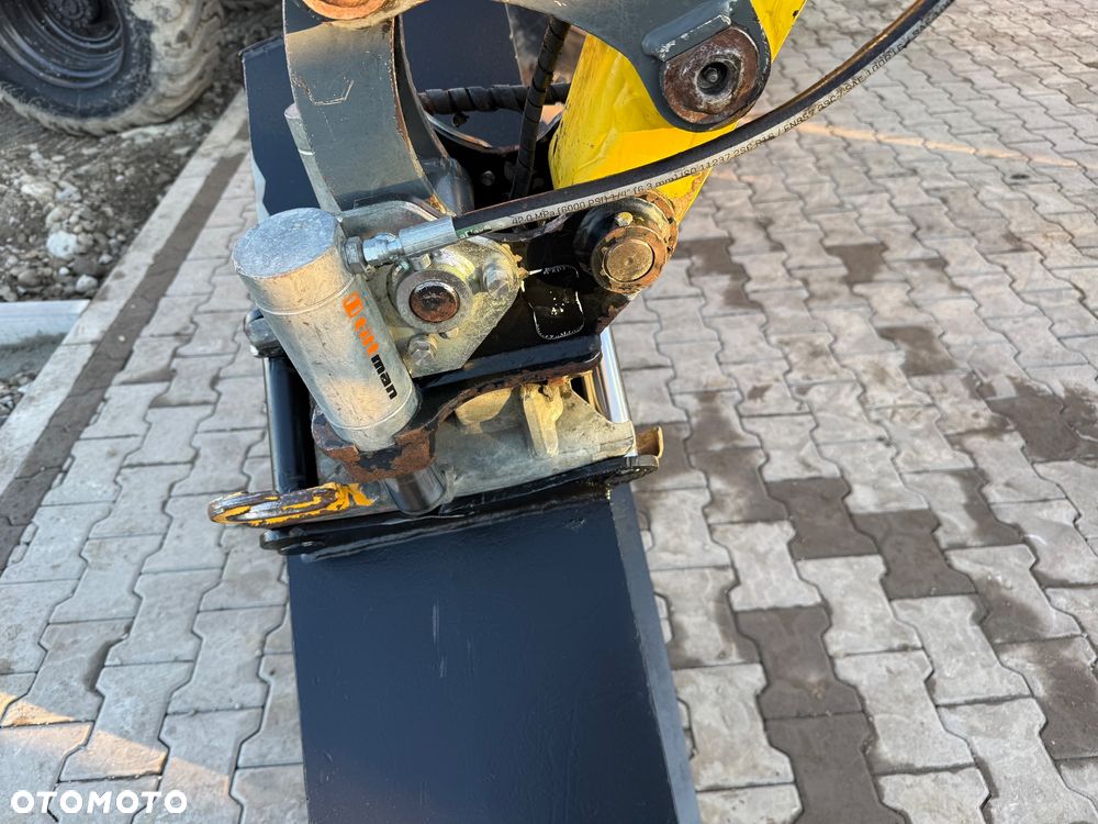 Wacker Neuson Et24 - 14