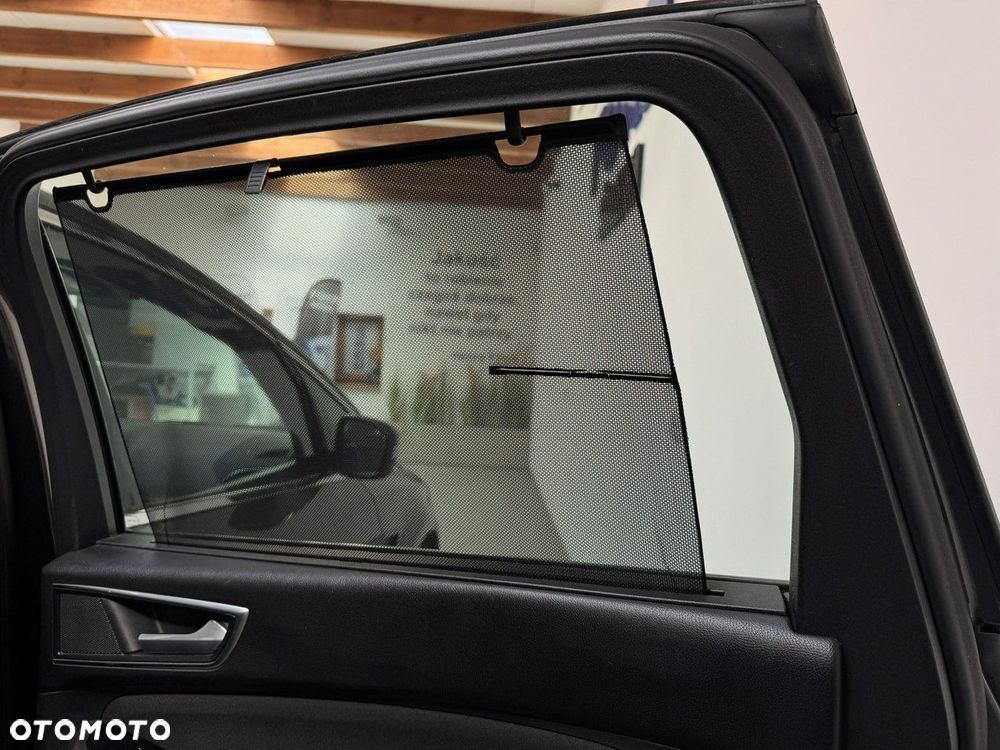 Ford S-Max 2.0 TDCi Titanium PowerShift - 19