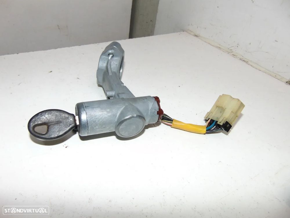 Nissan 100 NX vários - 3