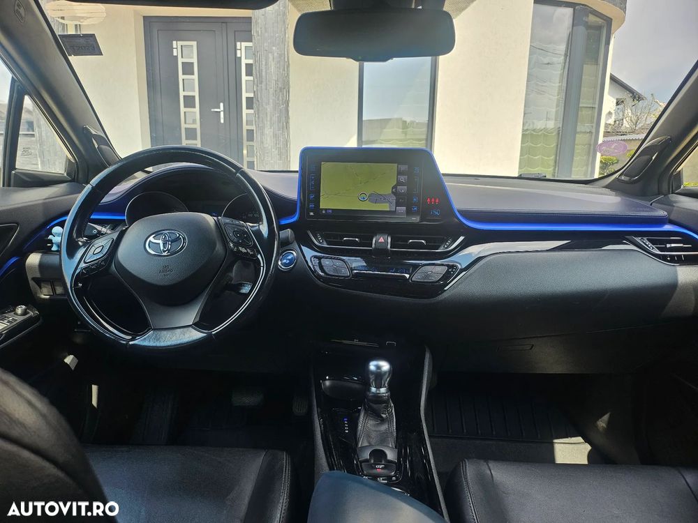 Toyota C-HR - 5