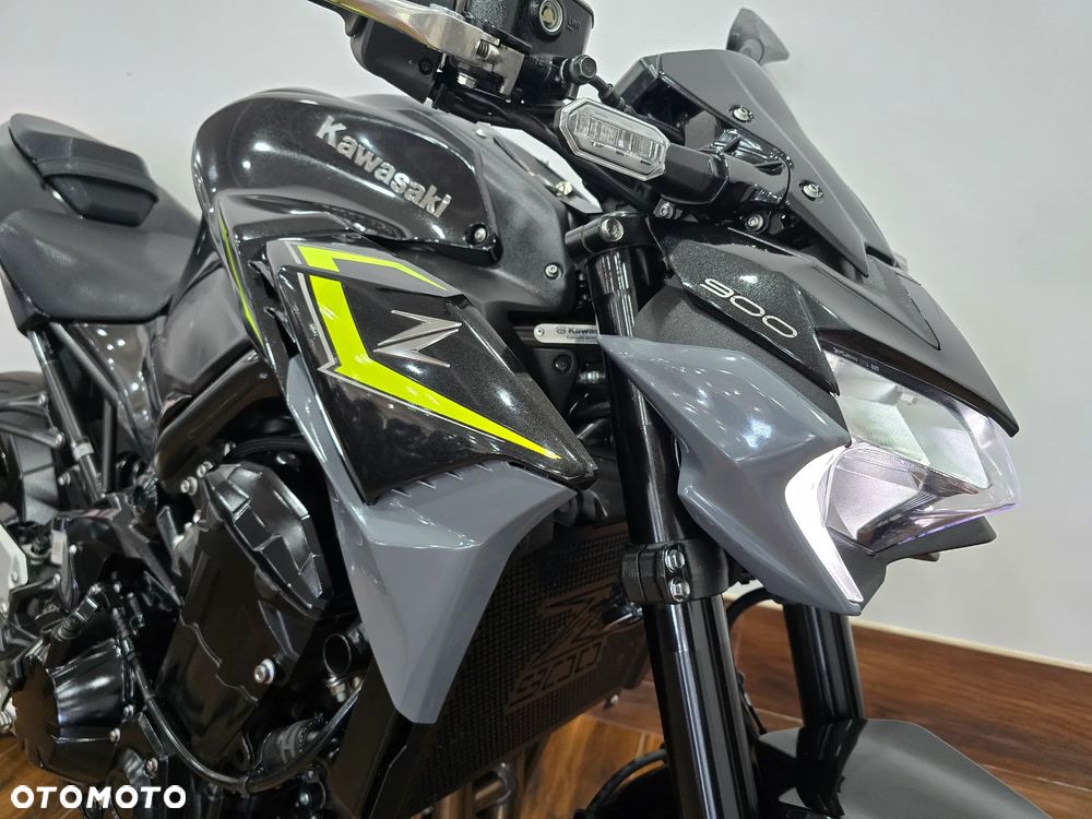 Kawasaki Z - 7