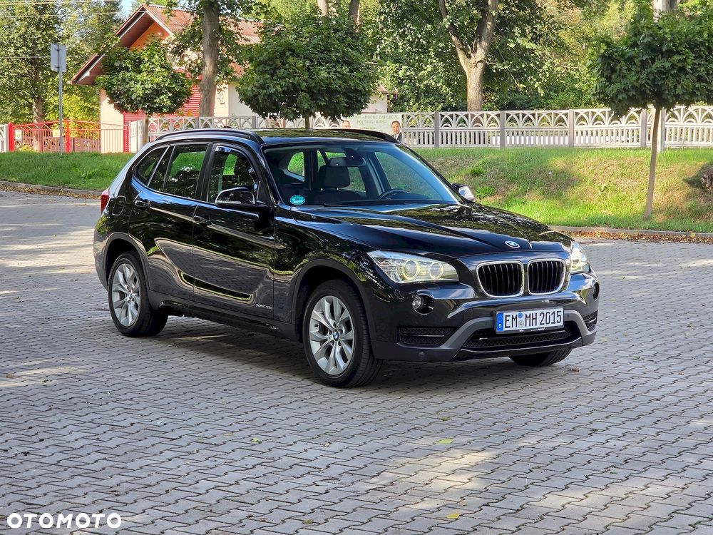 BMW X1 xDrive20d Sport Line - 3