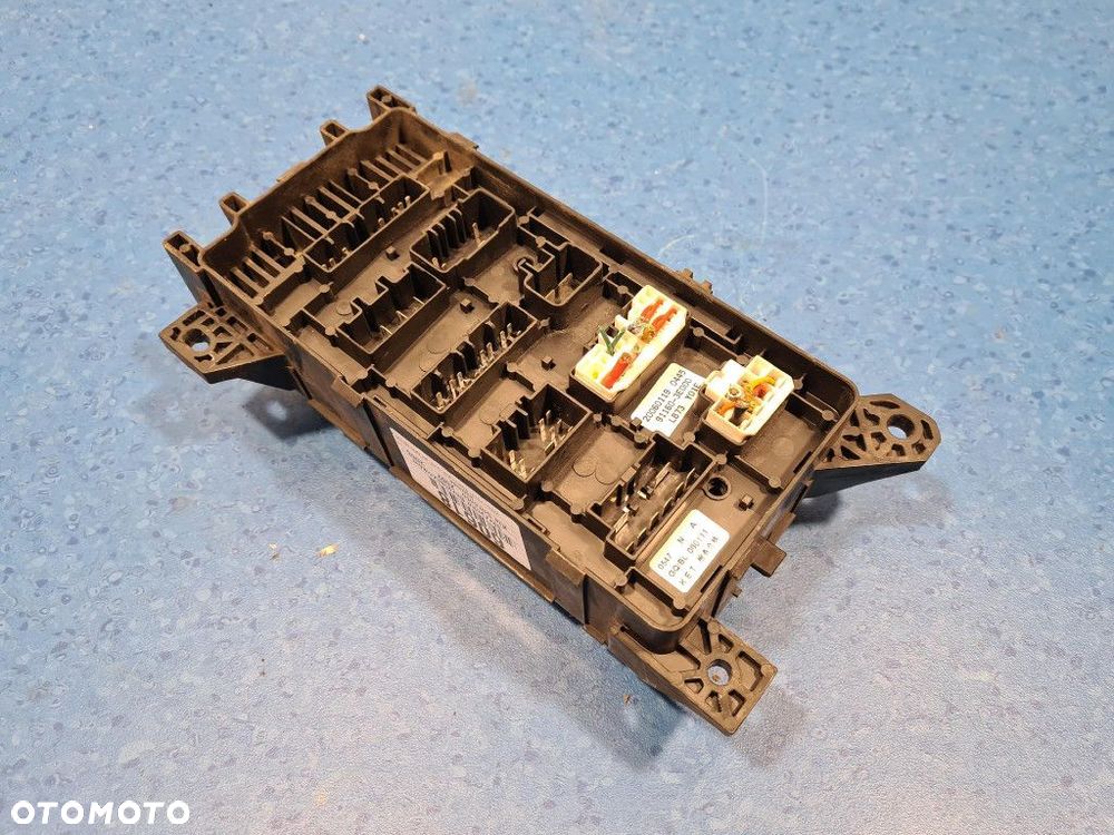 KIA SORENTO I 3.5 V6 SKRZYNKA BEZPIECZNIKÓW 91160-3E000 - 9