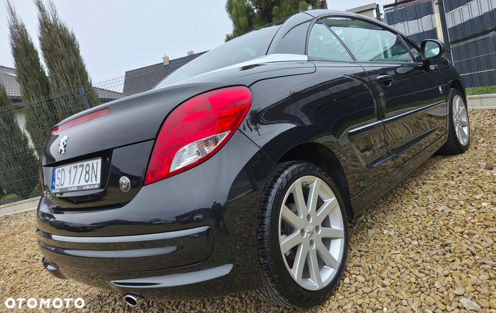 Peugeot 207 CC 120 VTi Roland Garros - 10