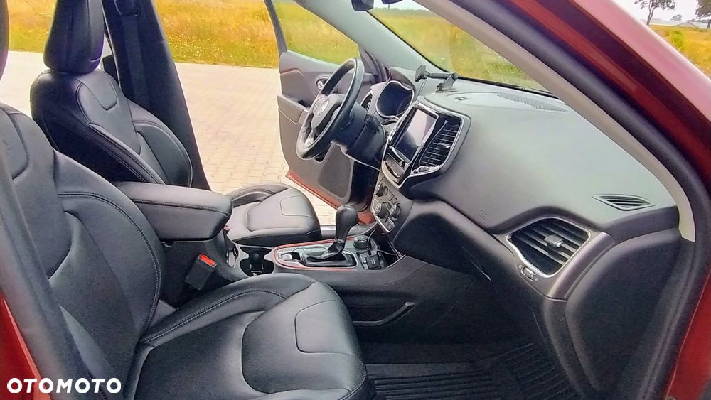 Jeep Cherokee 3.2 V6 Active Drive I Limited - 23