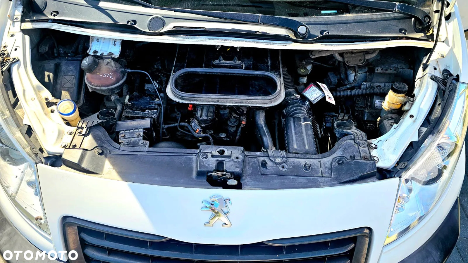 Peugeot Expert - 8