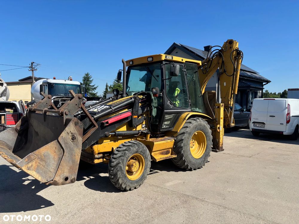 Caterpillar 428 D - 1