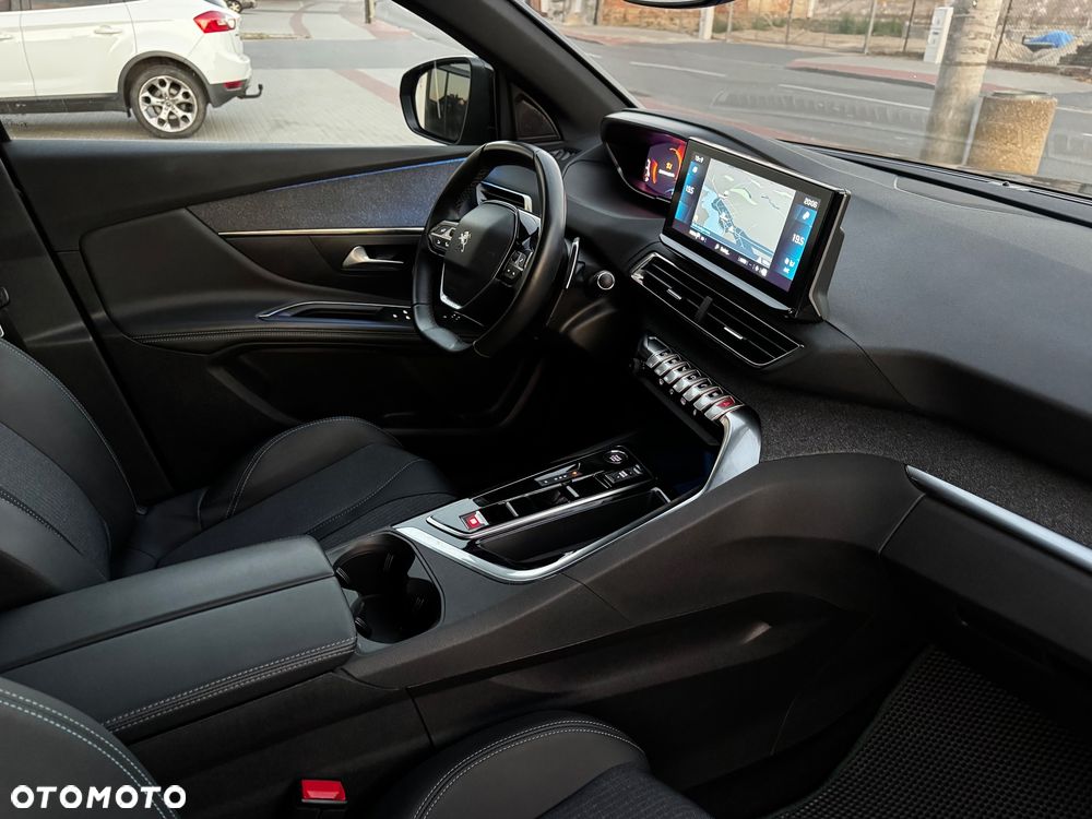 Peugeot 3008 BlueHDi 130 Stop & Start EAT8 Allure - 36