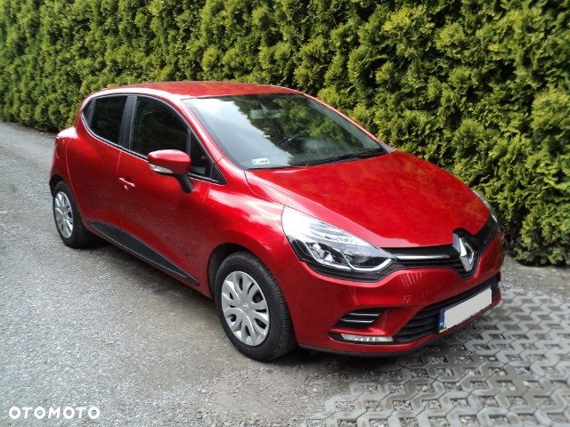 Renault Clio - 1