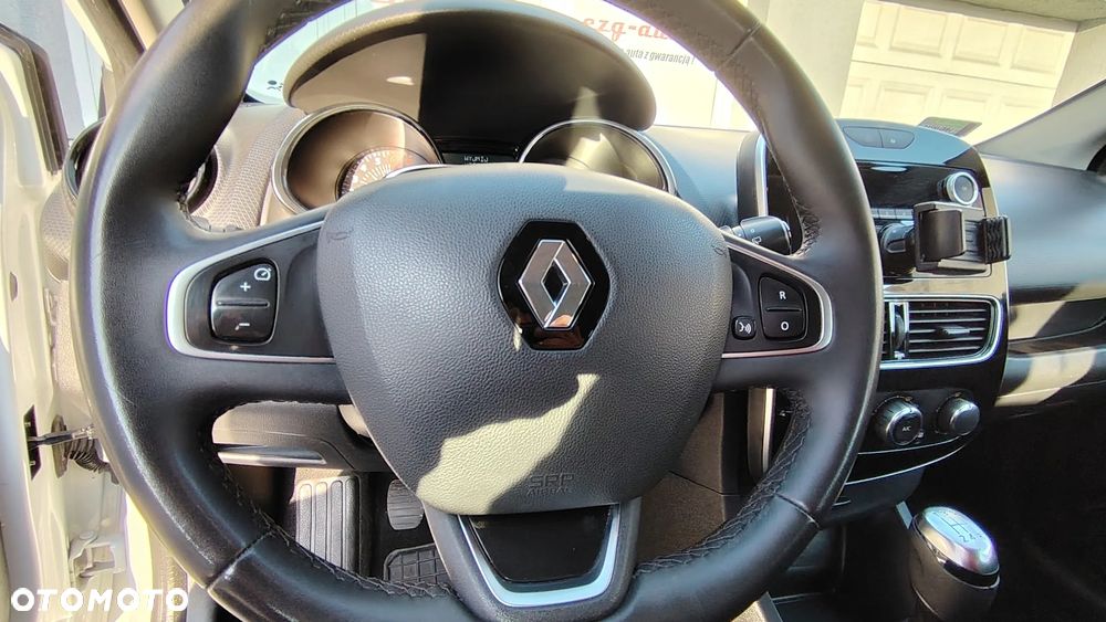 Renault Clio 1.2 16V Alize - 23