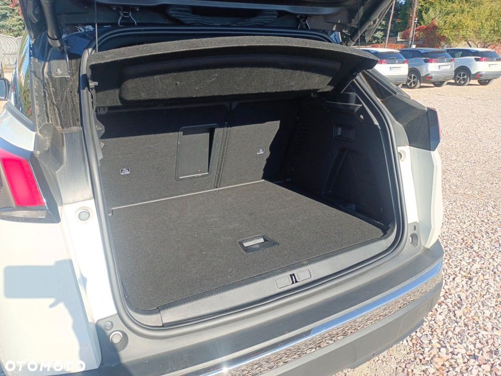 Peugeot 3008 1.2 PureTech Allure Pack S&S EAT8 - 6