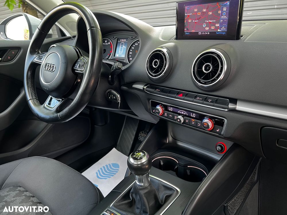 Audi A3 Sportback 1.4 TFSI Attraction - 8