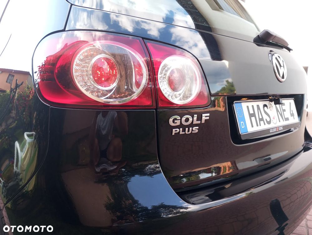 Volkswagen Golf Plus - 10