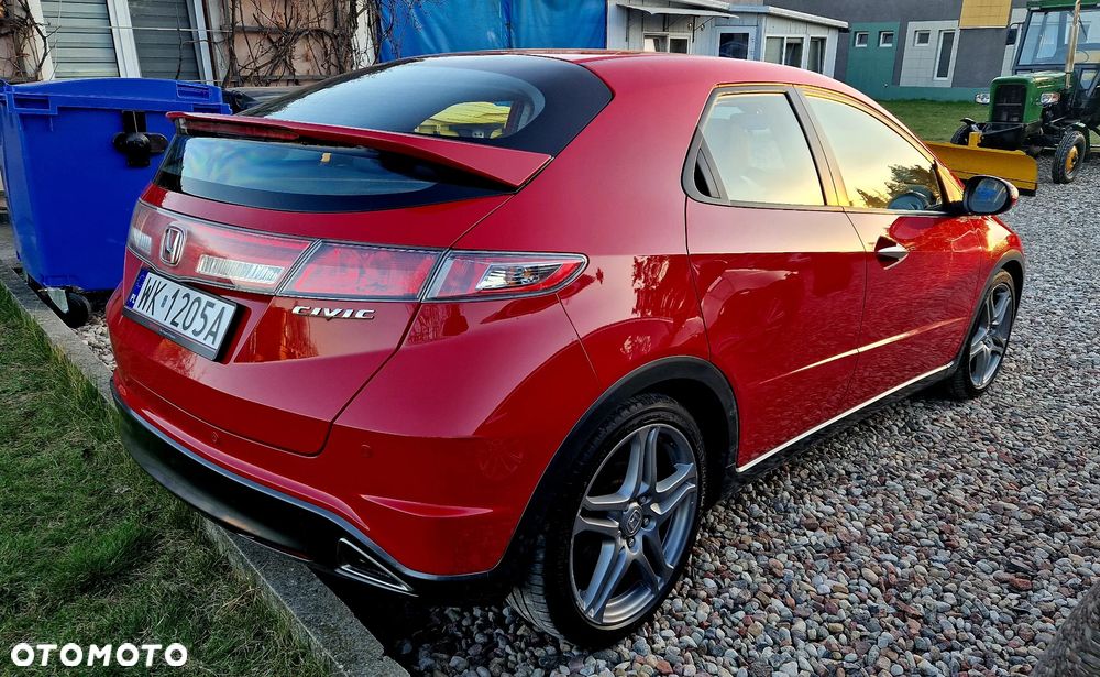 Honda Civic 1.8i-VTEC Sport - 4