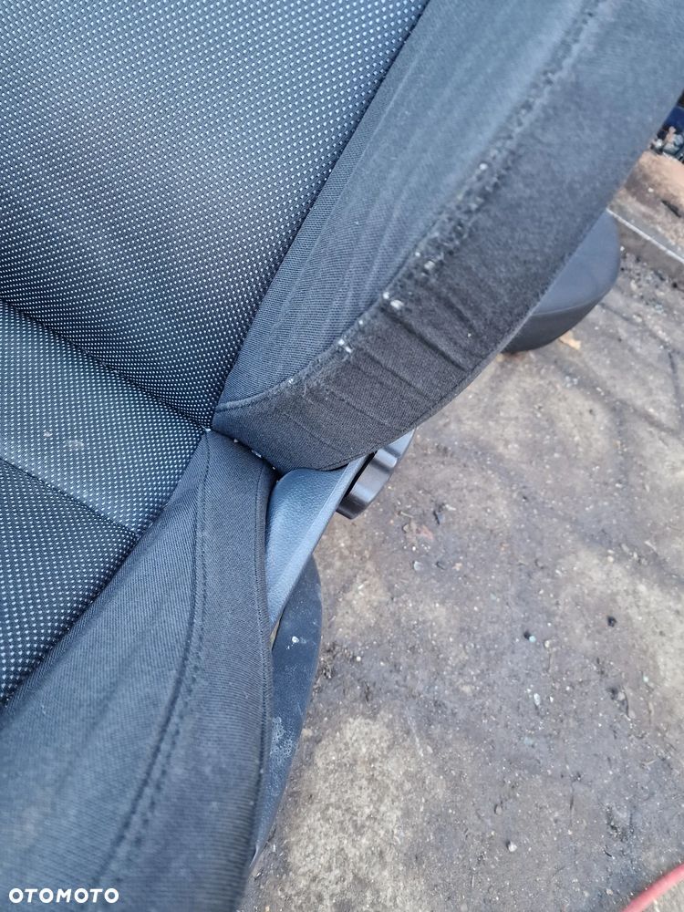 Komplet  foteli  seat  Ibiza  IV 6j  3d sport - 3