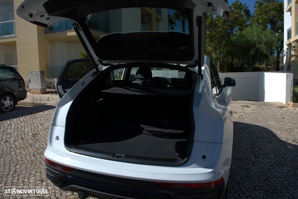 Audi Q5 Sportback - 8