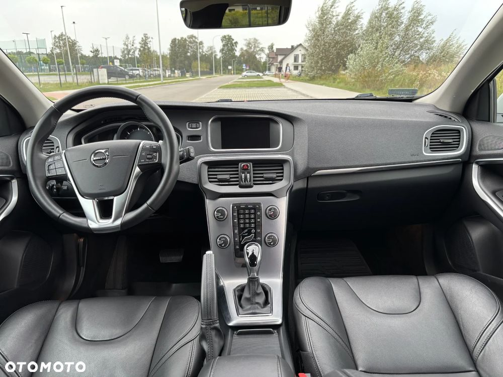 Volvo V40 D3 Drive-E Inscription - 14