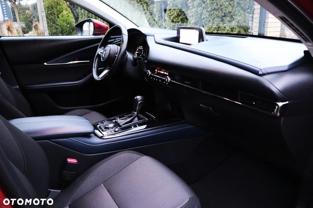 Mazda CX-30 2.0 mHEV Hikari 2WD - 24